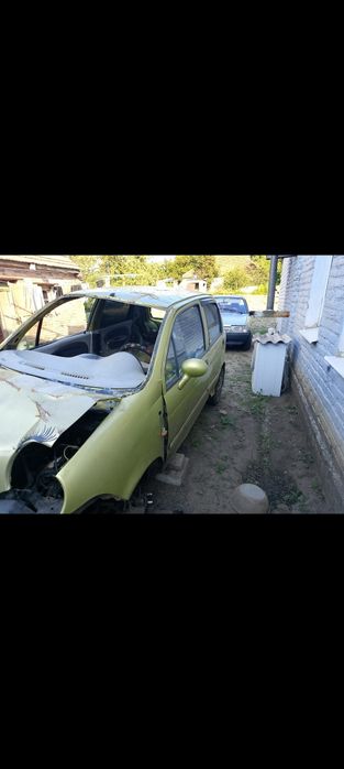 Автомобіль cherry qq
