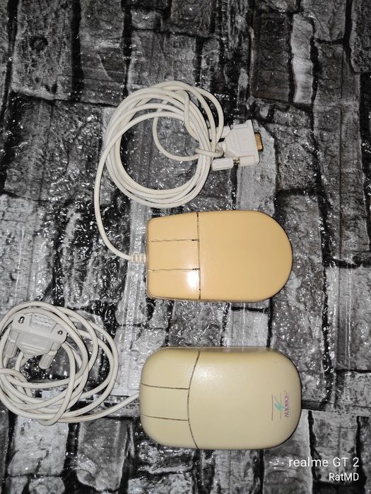 Dwie retro myszki sprawne