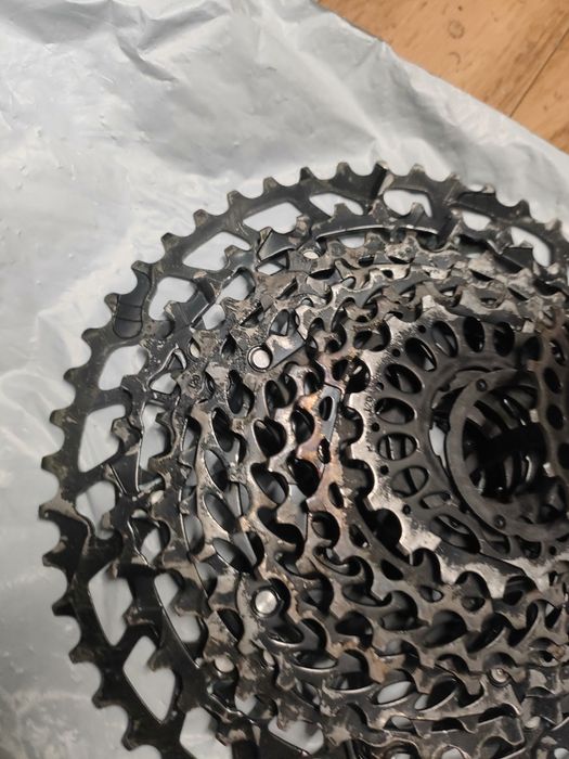 Kaseta sram nx eagle 11-50 12 rz pod bębenek Shimano hg