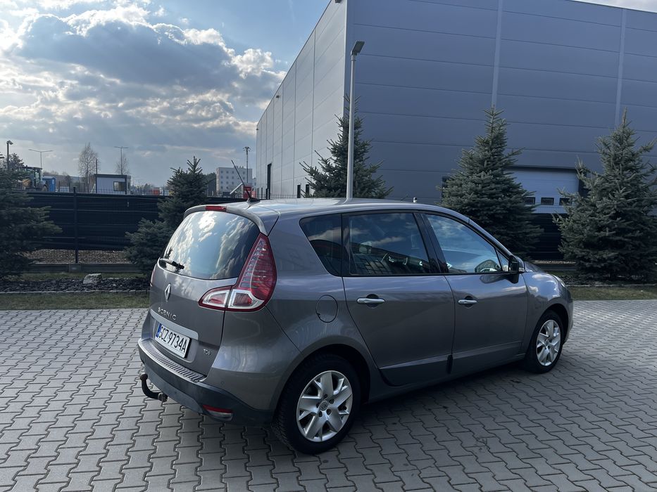 Renault scenic 1.4 tce 2010 uszkodzony