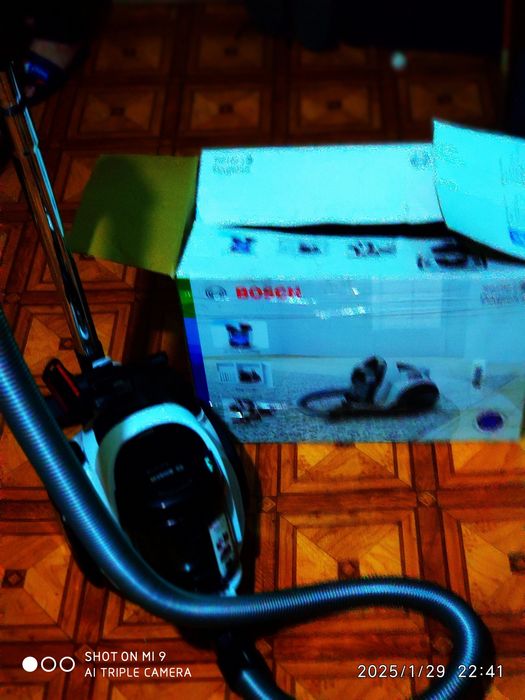 Продам пылесос бош