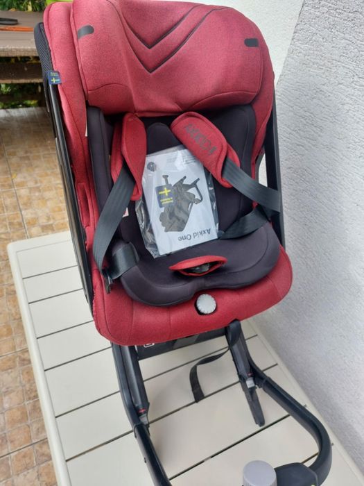 Fotelik samochodowy Axkid One RWF