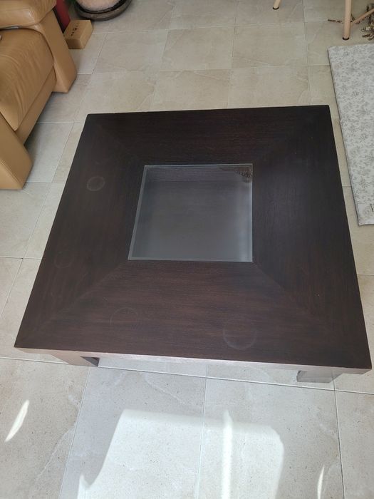 Mesa de centro madeira escura