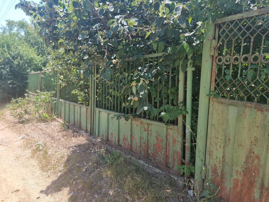 Участок возле сухого лимана