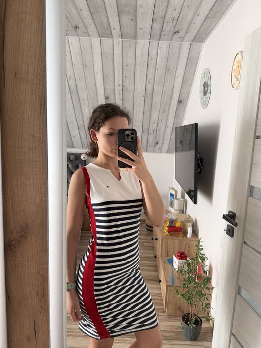 Suekinka Tommy Hilfiger rozm M