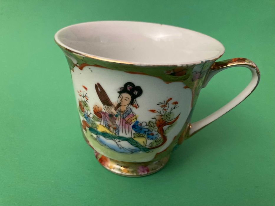 Chávena com pires muito bonita porcelana Chinesa Antiga