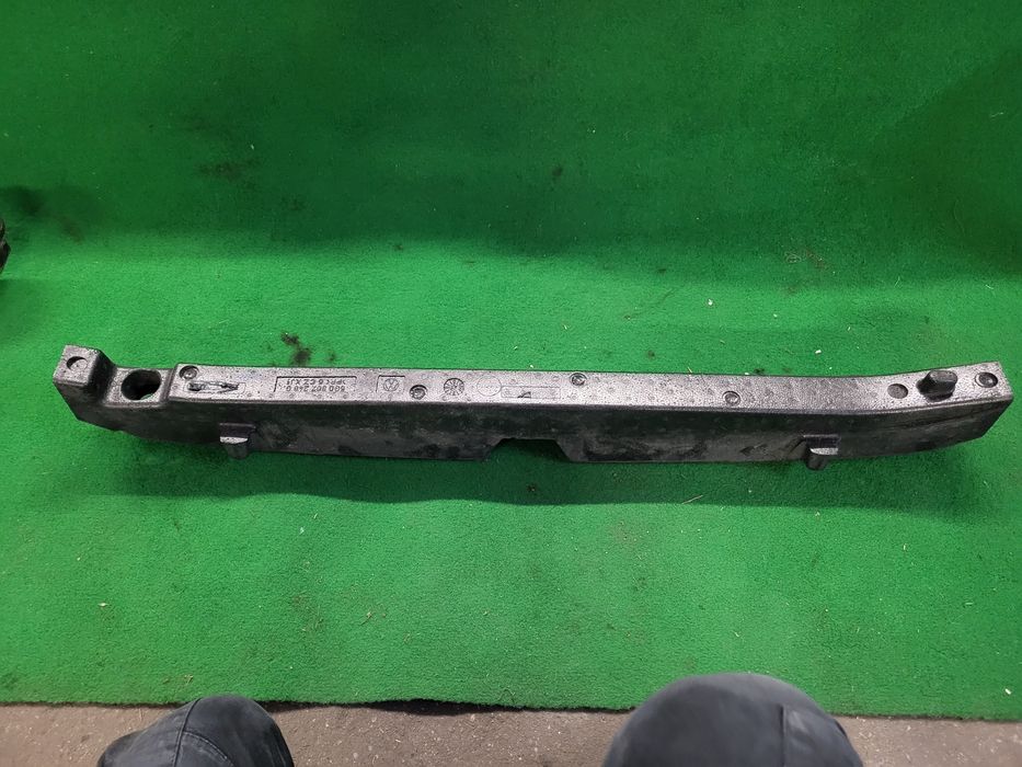 VW Golf VII 7 absorber zderzaka przód