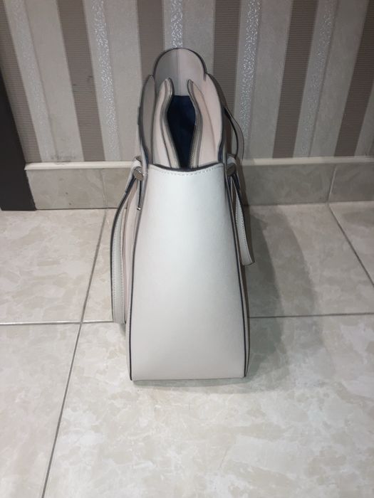 Сумка cromia оригинал Состояние идеальное, Олх доставкой не отправляю!