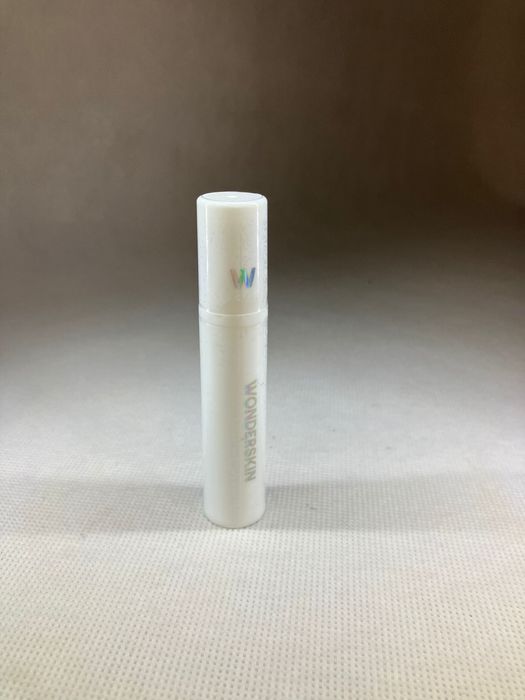 Wonderskin Blading Activator spray utrwalający do ust