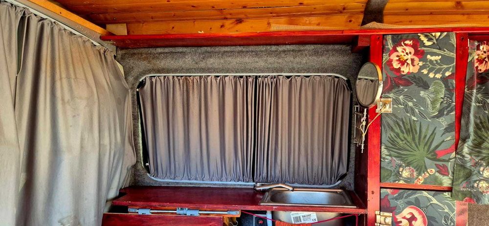 Auto Kamper Van Volkswagen T5
