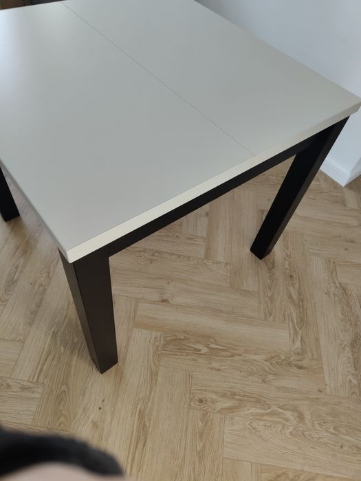 Stół kaszmirowy rozkładany