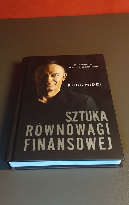 Sztuka równowagi finansowej. Kuba Midel