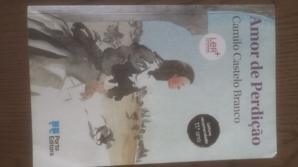 Livro "Amor de perdição" de Camilo Castelo Branco