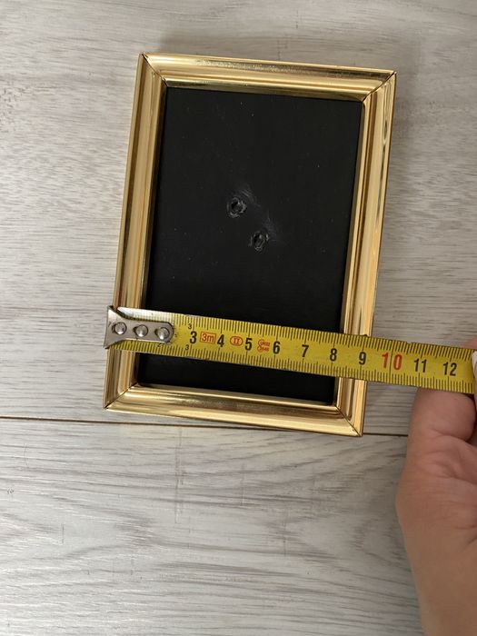 Mini złota ramka na zdjęcie metalowa