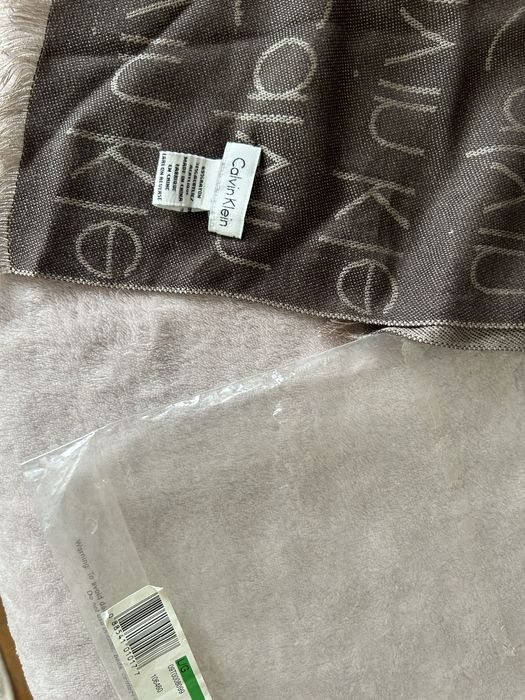 Szalik wiosna Calvin Klein L nowy oryginalny