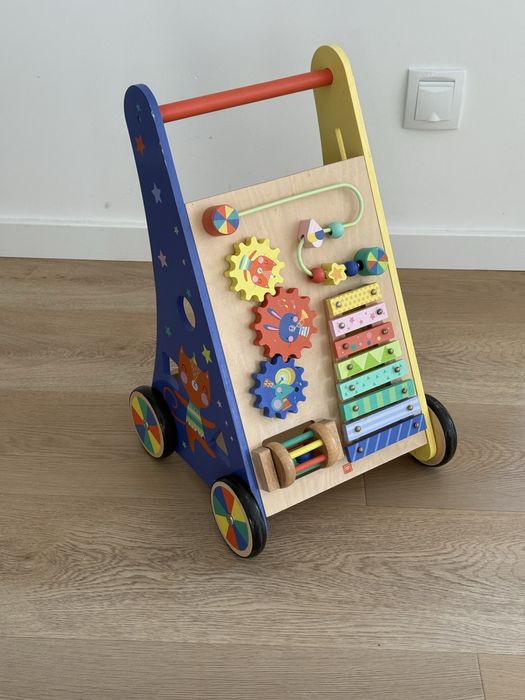 Andarilho bébé / carrinho de marcha