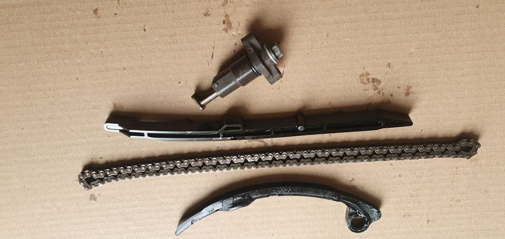 Ślizg rozrządu ślizgi łańcuszek Napinacz Suzuki RMz 250 rok 04-09 kxf