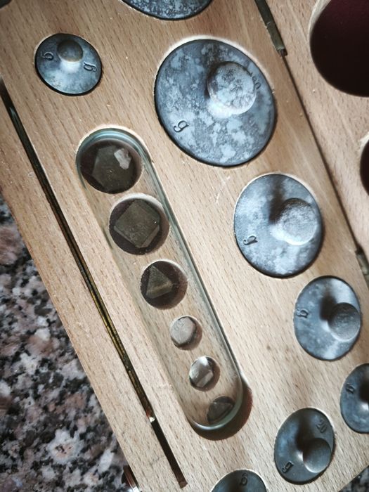 Pesos para balança de precisão .