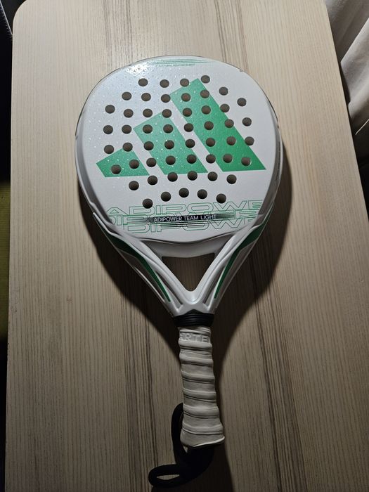 Adidas Adipower Team Light 3.3