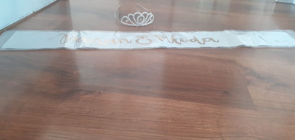 Szarfa i korona panna mloda