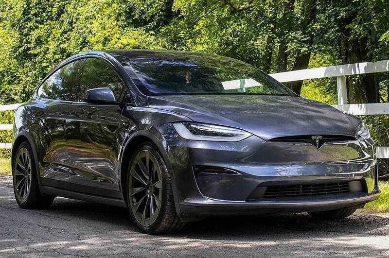 2022 Tesla Model X Plaid