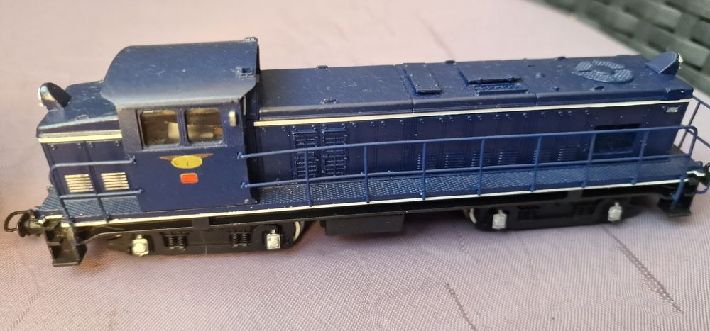 Locomotivas novas em caixa  ler texto.