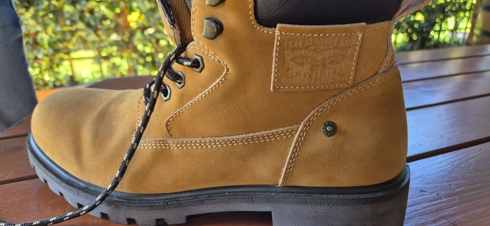 Buty męskie Levis - darmowa wysyłka