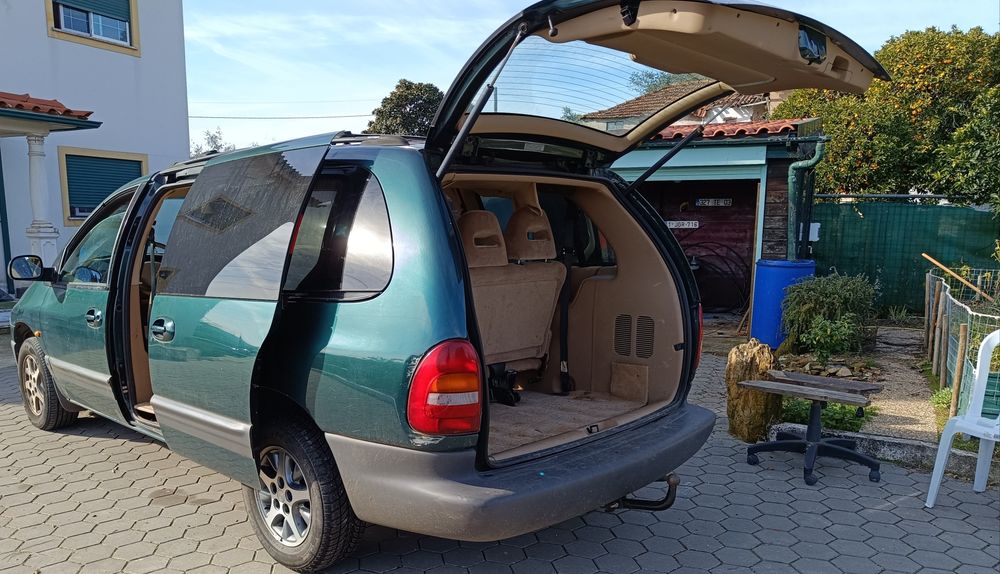 Chrysler grand voyager 3.3