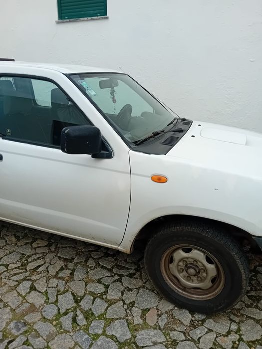 Carrinha nissan