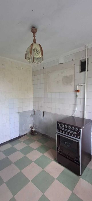 Продам 3х кімнатну квартиру з електроопаленням 3/9  Черемушки , ЦНАП, Каскад