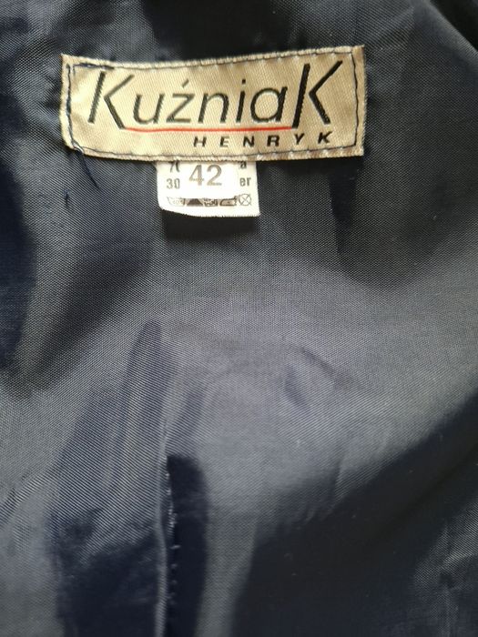 Sukienka granatowa basic prosta z rękawem