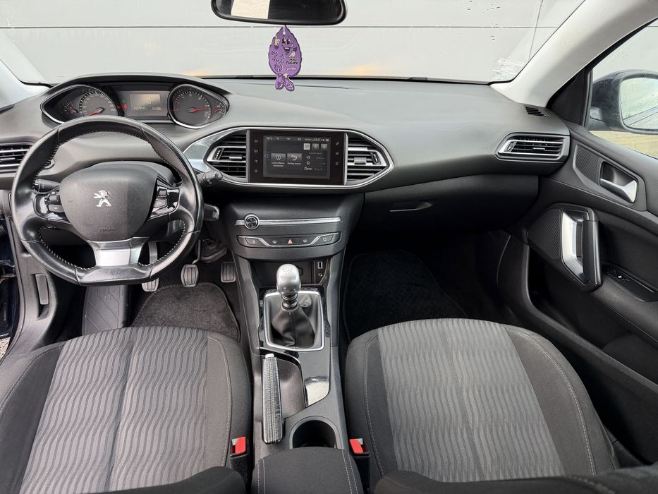 Peugeot 308 1.6 SW Full Extras BlueHDI