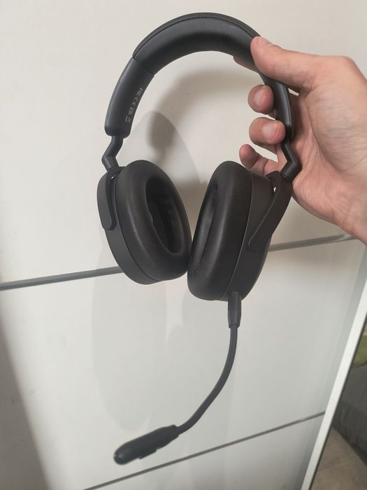 Słuchawki bezprzewodowe z doczepianym mikrofonem Super eq A 200