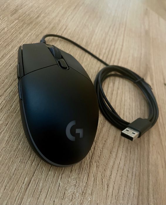 Logitech G203 Lightsync