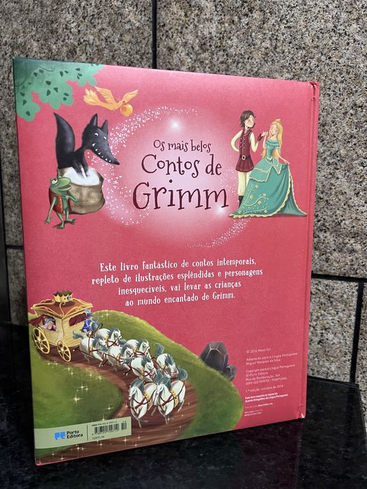 Livro Os contos de Grimm