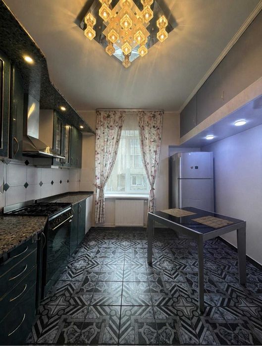 Продаж 3-кімнатної квартири в парковій зоні Львова