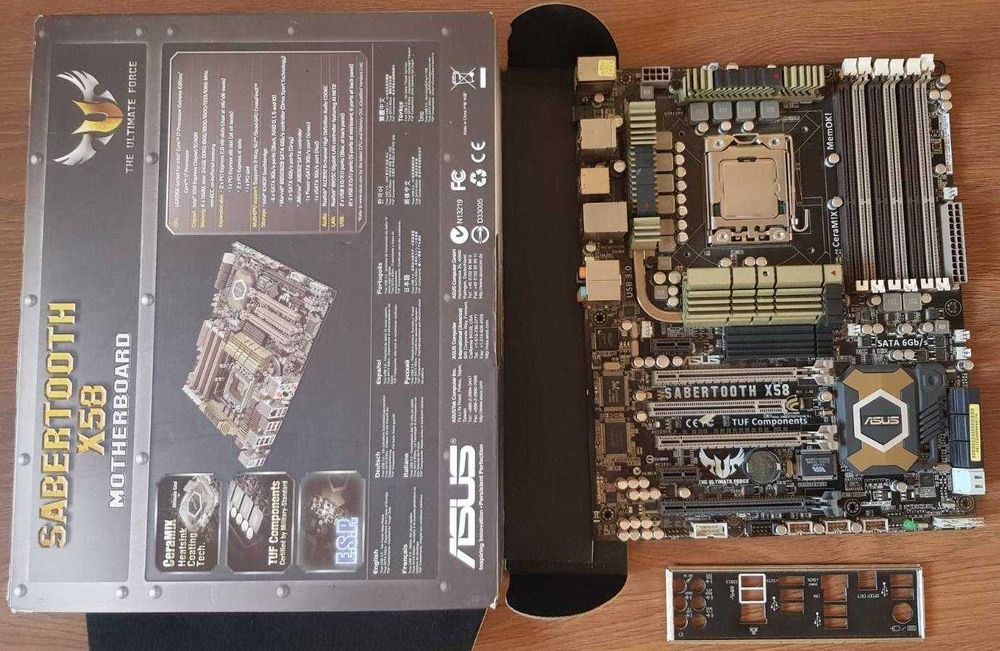 asus sabertooth x58 - купить компьютеры и комплектующие - Цена на