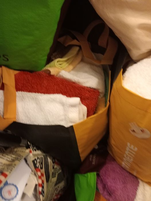 Toalhas vários tamanhos e mantas IKEA