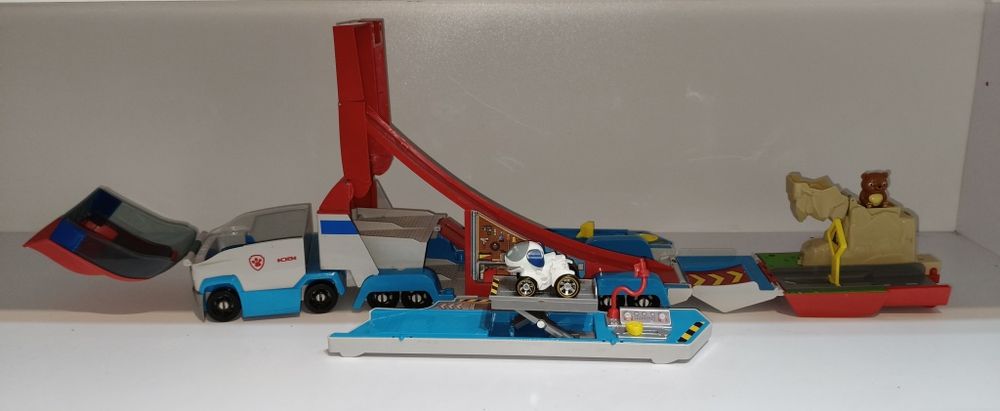 Patrolowiec ciężarówką Psi Patrol