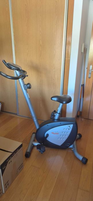 Bicicleta estática Domyos MG6000