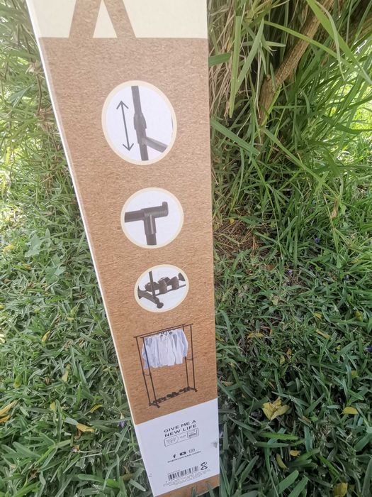 Suporte roupa chariot