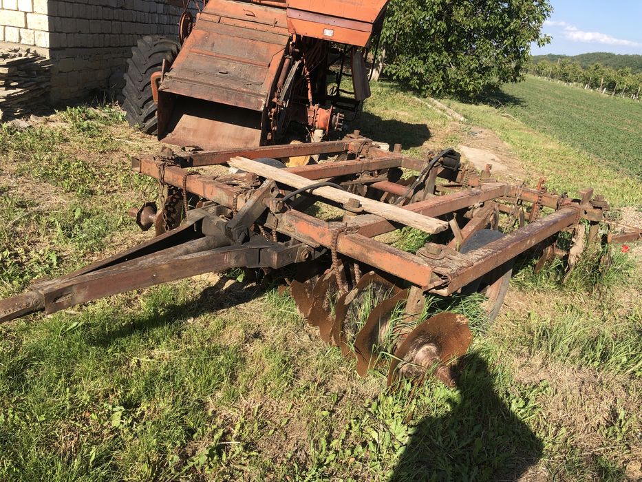 Діскова борона БДТ-3