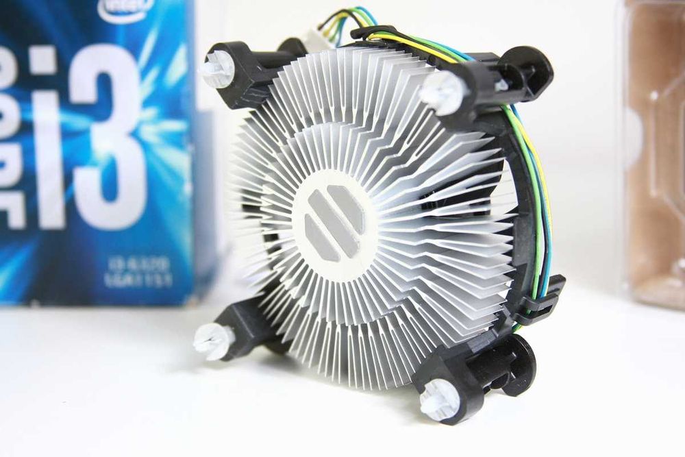 Wiatrak chłodzenie procesora INTEL E97379-001, DC12V 0,28A
