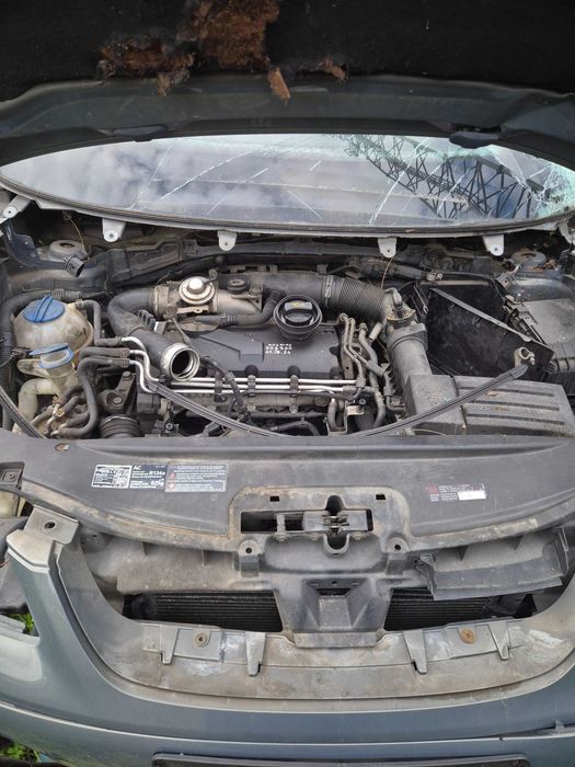 Silnik skrzynia touran 1.9tdi 105km bkc