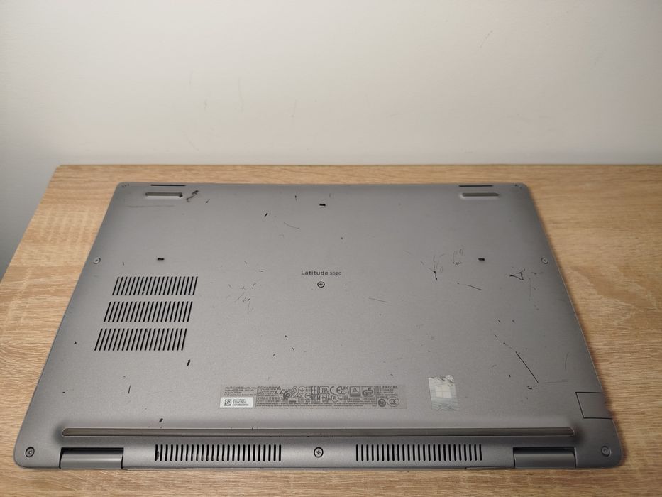 Laptop Dell latitude 5520 i5-11Gen do naprawy albo na części