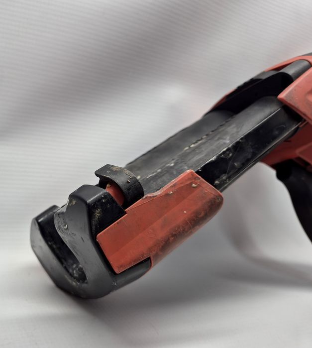 Dozownik kleju/żywicy HILTI HDM 330, Komis Jasło Czackiego