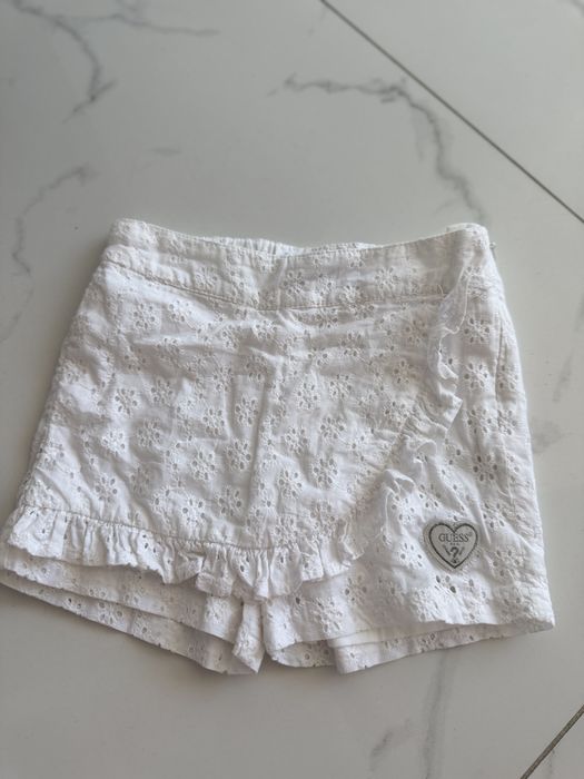 Spodniczka spodenki 92 24 msc guess biala boho azurowa