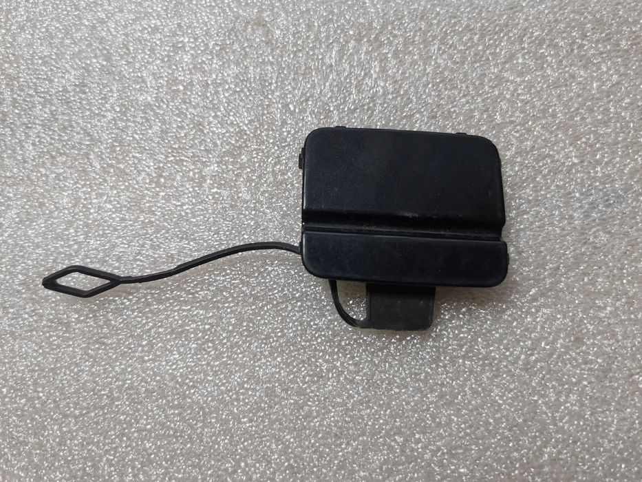 Bmw 3 E90 E91 lci lift Zaślepka haka tył tylna zderzaka