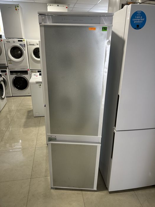 Холодильник під вмонтування Candy 2023 рік ve-282