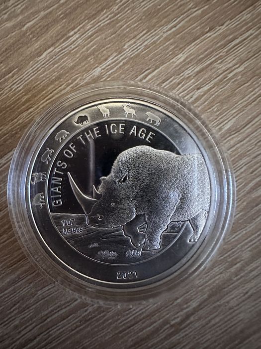 Срібні монети «Гіганти Льодовикового періоду на Землі"